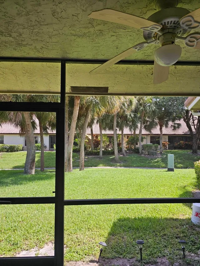 Residence photo 26