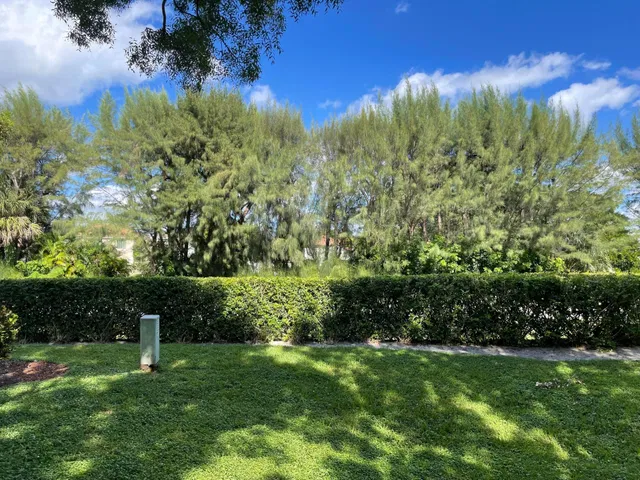 Residence photo 2