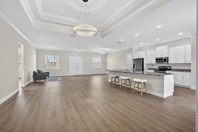 Residence photo 2