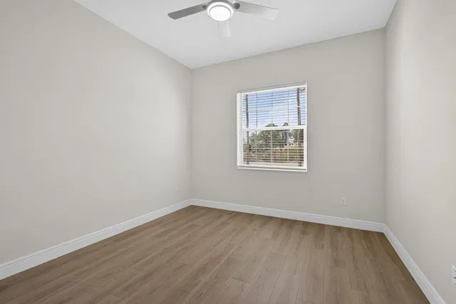 Residence photo 15