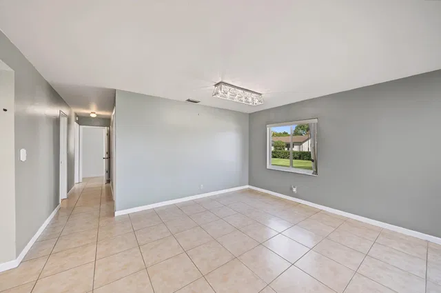Residence photo 13