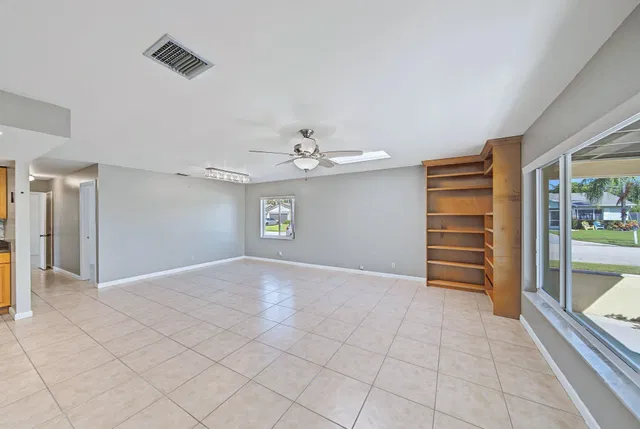 Residence photo 15