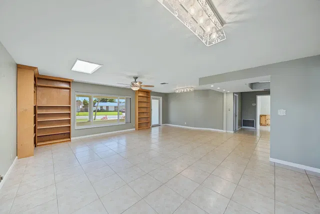 Residence photo 20