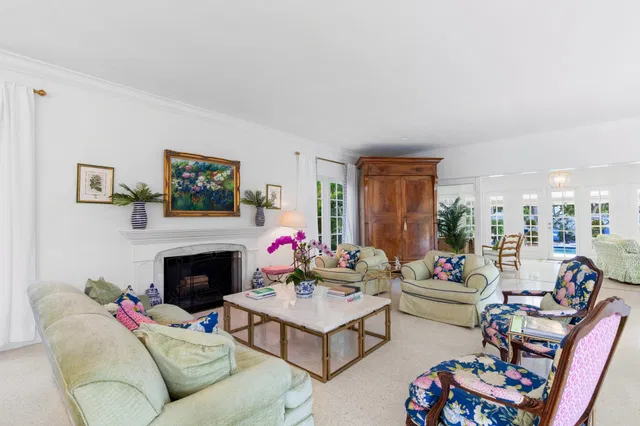 Residence photo 19
