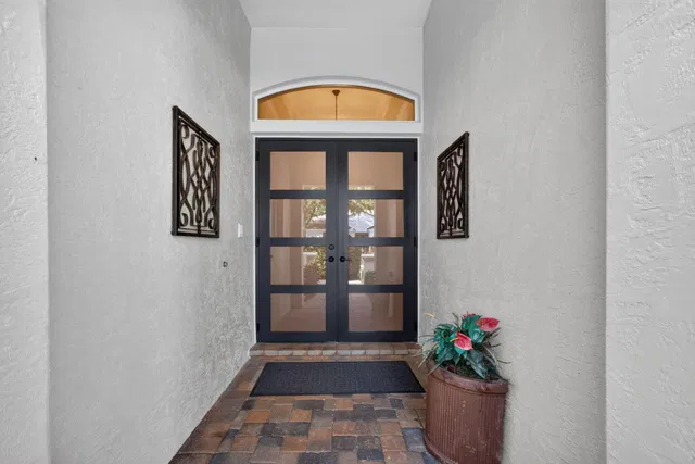 Residence photo 10
