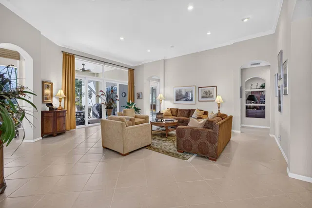 Residence photo 14