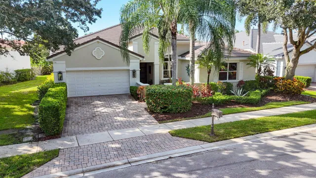 Residence photo 78