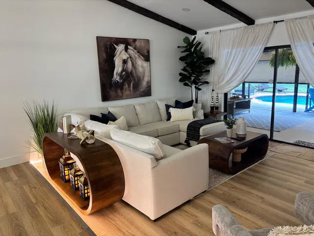 Residence photo 11