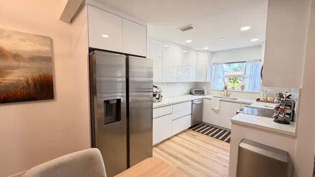 Residence photo 14