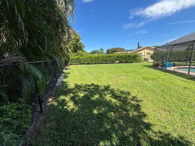 Residence photo 48