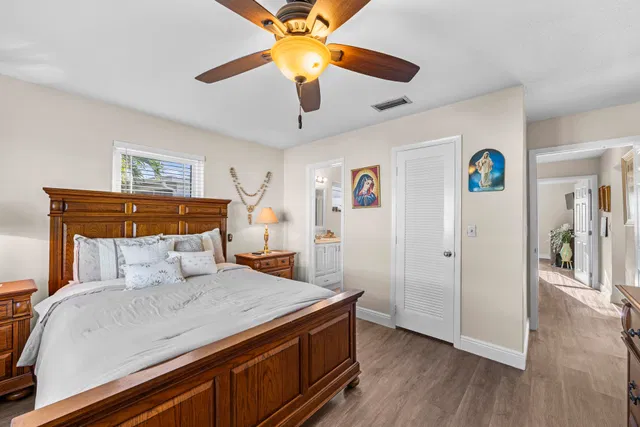 Residence photo 16