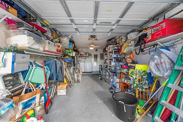 Residence photo 30