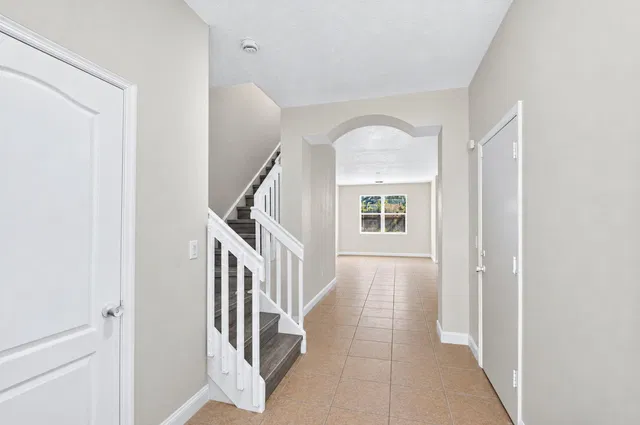 Residence photo 5