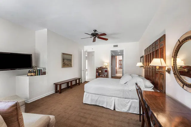 Windsor Way Residence photo 21
