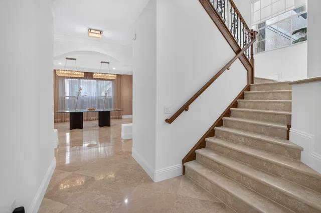 Saturnia Isles Residence photo 13