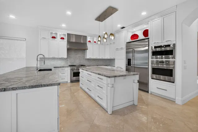 Saturnia Isles Residence photo 23