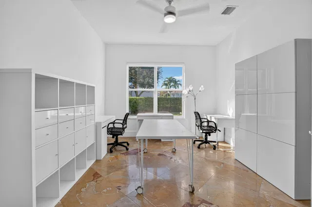 Saturnia Isles Residence photo 35