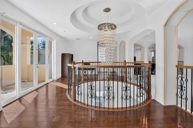 Saturnia Isles Residence photo 39