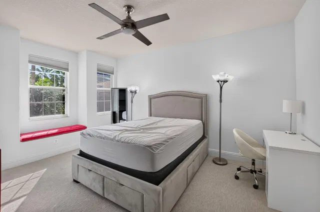 Saturnia Isles Residence photo 60