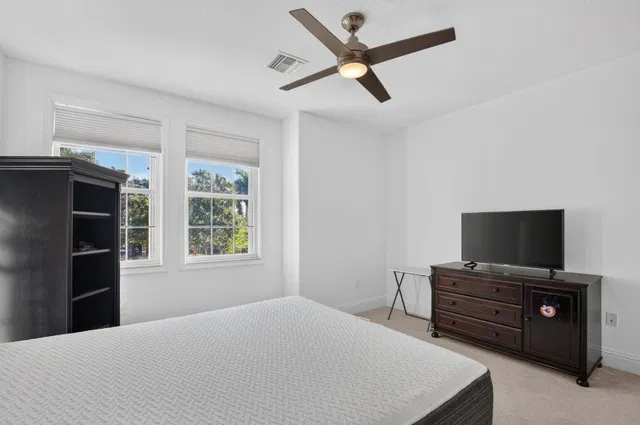 Saturnia Isles Residence photo 68