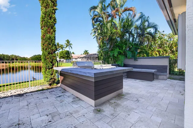 Saturnia Isles Residence photo 74