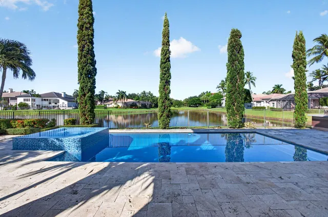 Saturnia Isles Residence photo 77