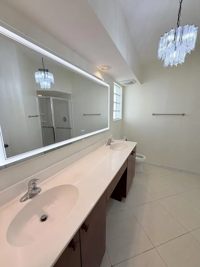 Residence photo 7
