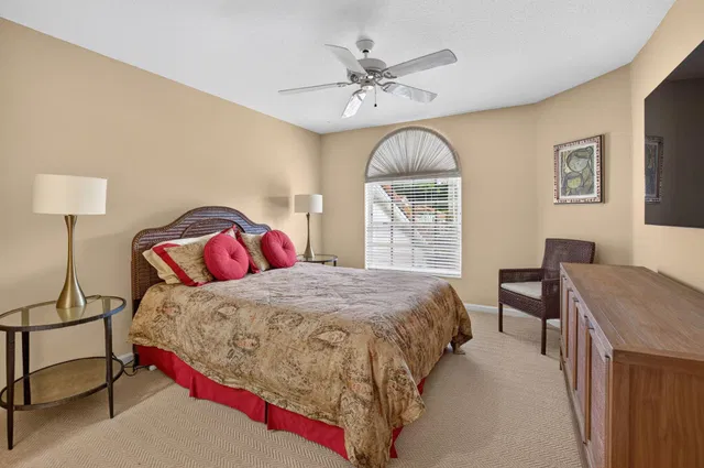 Residence photo 38