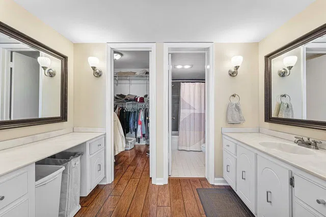 Unit 502 photo 15