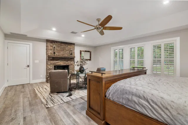 Residence photo 25