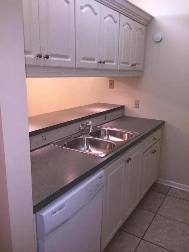 Residence photo 3