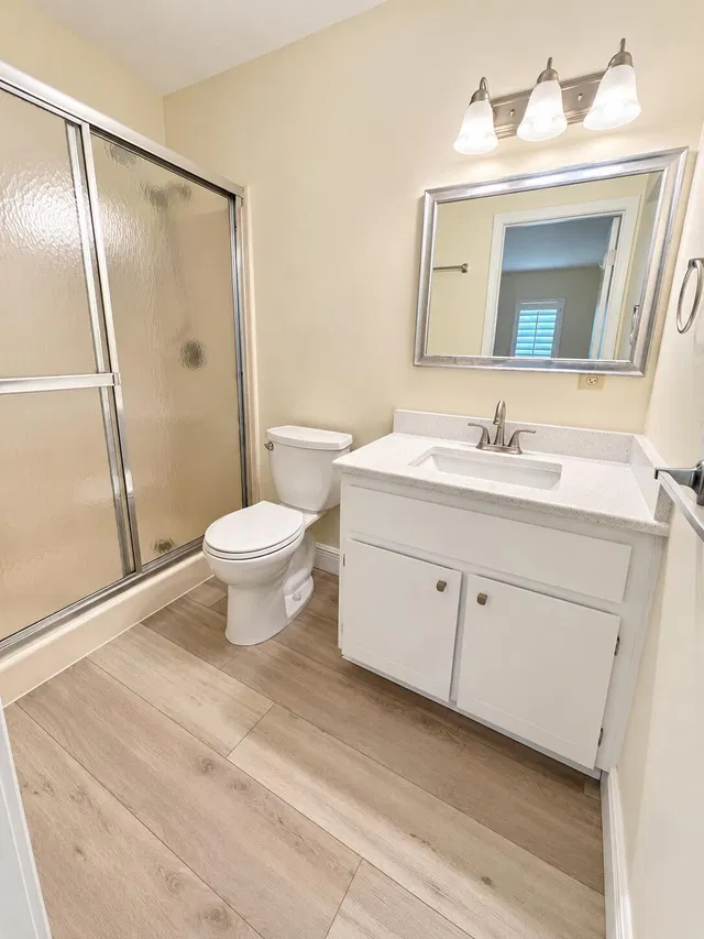 Unit 2114D photo 9