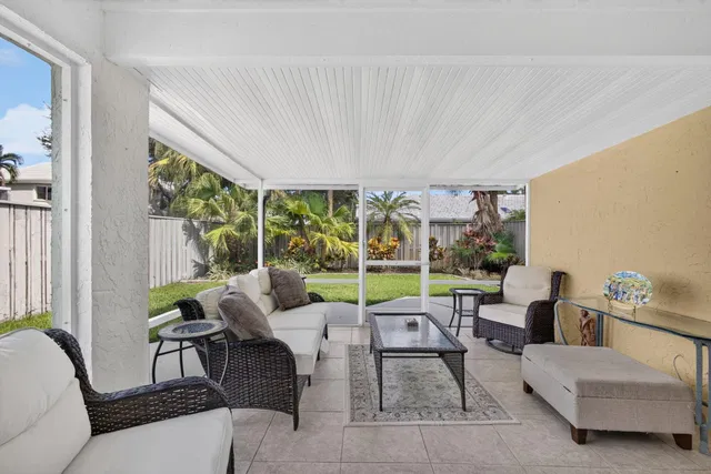 PGA National Palm Beach Gardens Residence photo 26
