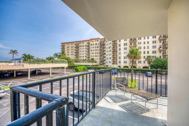 South Palm Beach Unit 114 photo 12