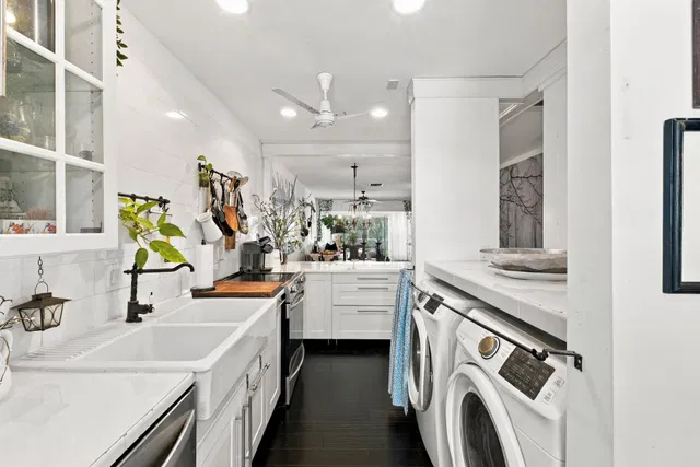 Residence photo 2
