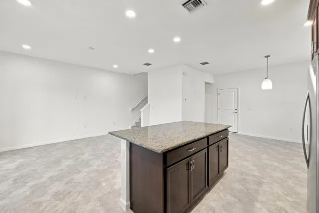 Residence photo 9