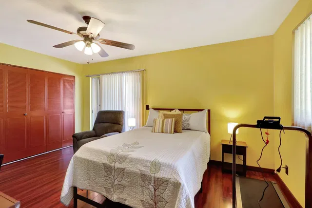 Unit 278 photo 14