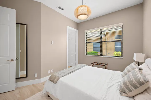 Residence photo 27
