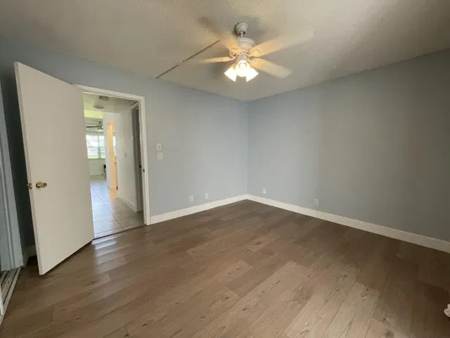 Residence photo 9