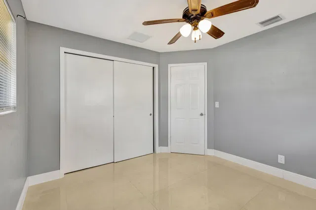 Residence photo 9