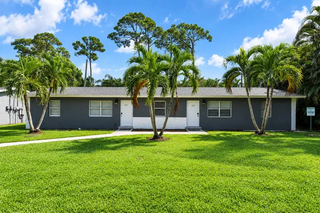 Residence photo 3