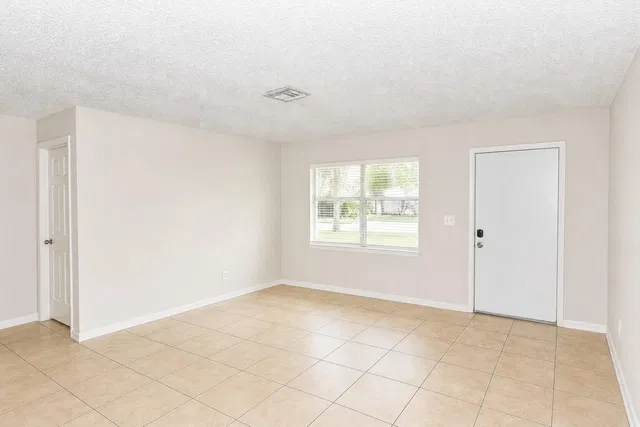Residence photo 41