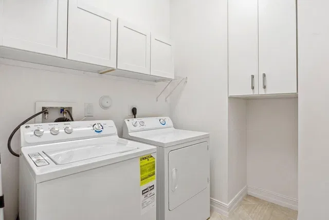 Residence photo 19