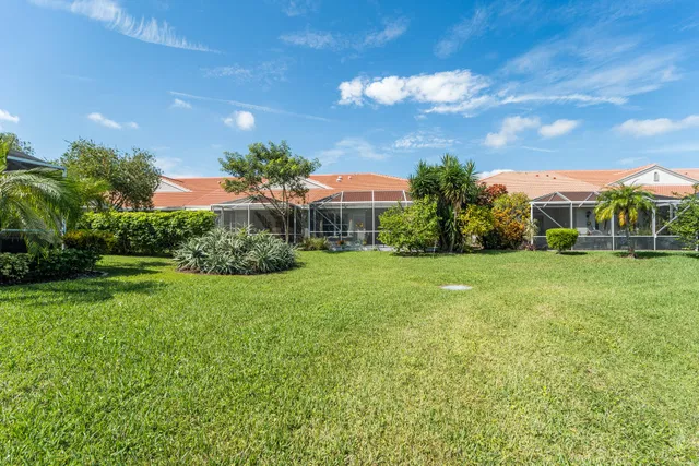 Residence photo 39