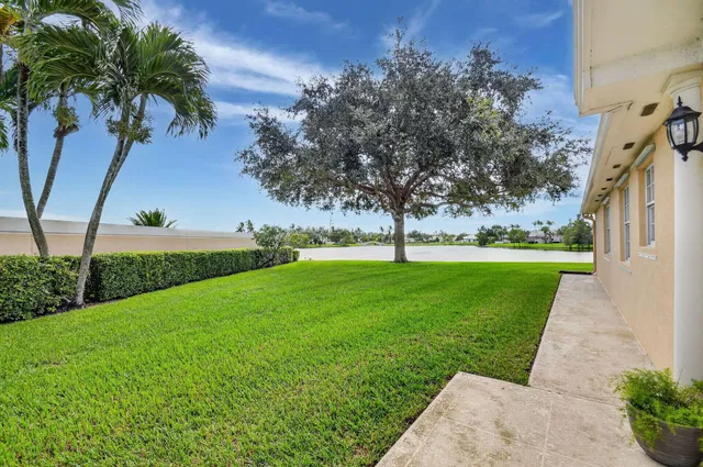 Residence photo 9