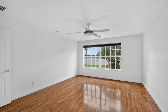 Residence photo 27