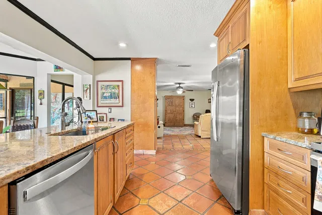  Residence photo 10