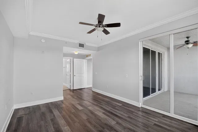 Unit 2208 photo 25