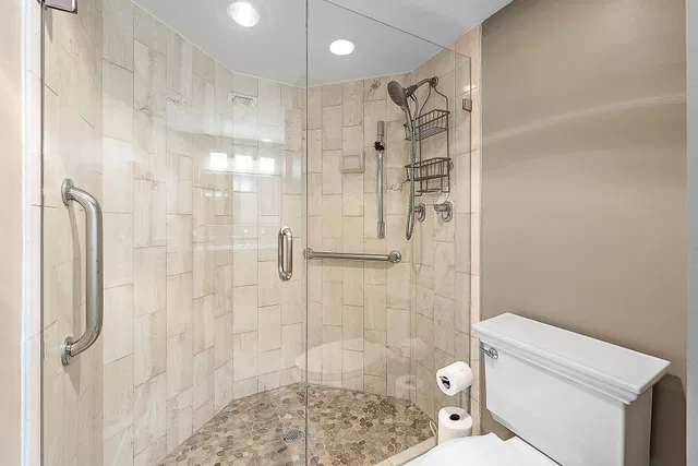 Corniche Singer Island Unit 505 photo 16