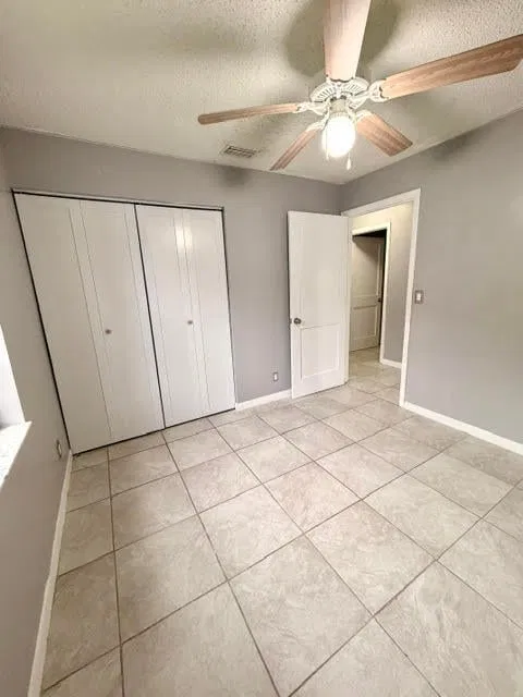 Residence photo 12
